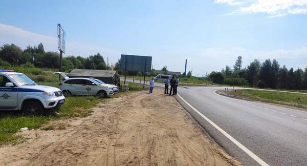 Пьяный водитель за рулем фуры был остановлен на трассе под Костромой