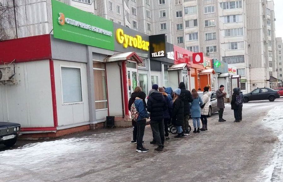 Бесплатный пир во время пандемии устроила закусочная в Костроме