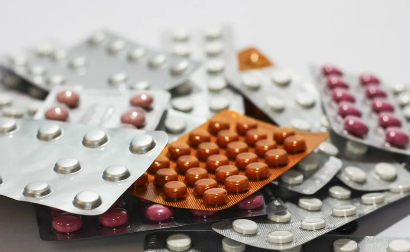 Минпромторг опроверг слухи об ограничениях в поставке импортных лекарств