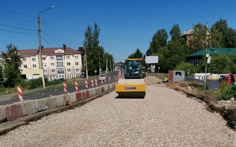 Обновлённую часть моста через реку Чёрная в Костроме откроют 18 августа