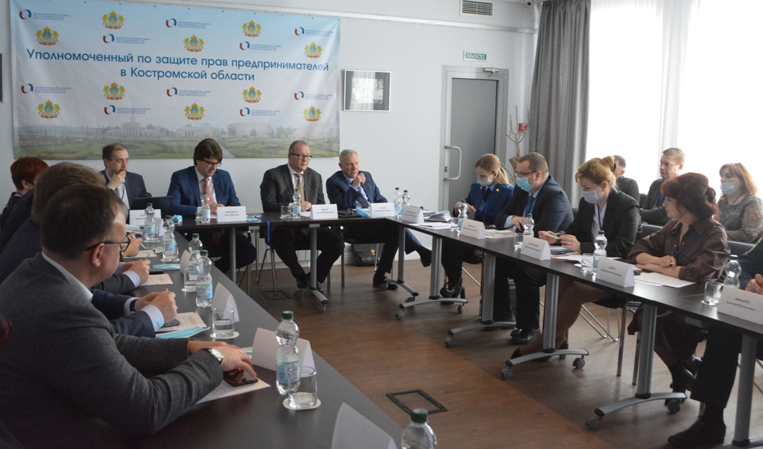 Федеральные эксперты высоко оценили диалог костромских властей с бизнесом