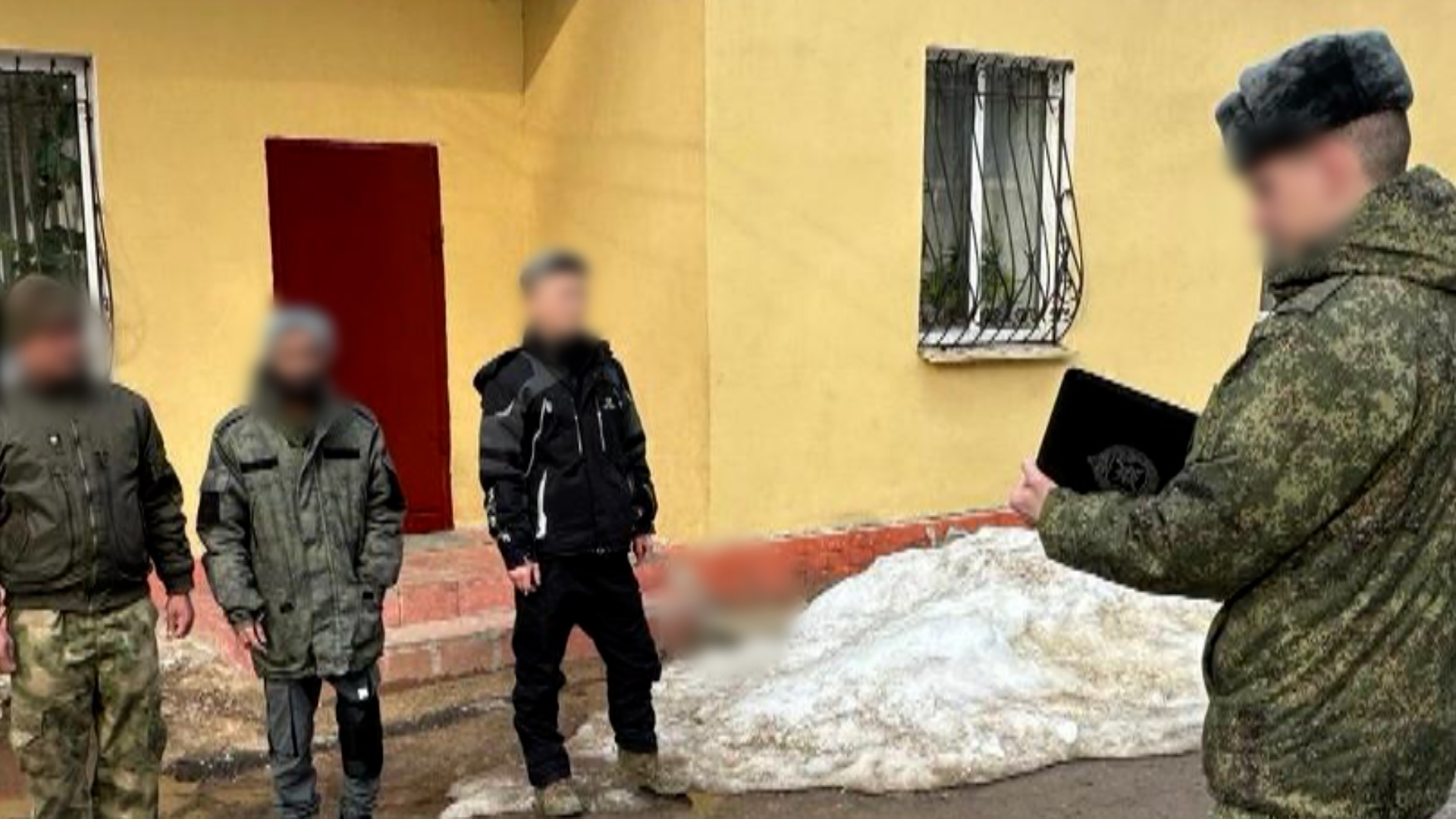 В Костроме выявили трех жителей России, уклонившихся от службы в армии