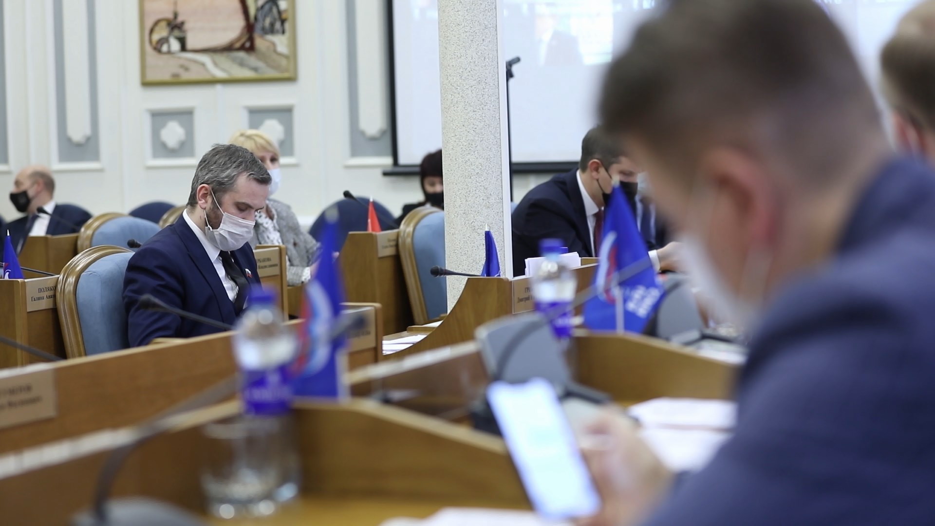 Костромские депутаты просят поправить федеральные нормы о секс-пропаганде