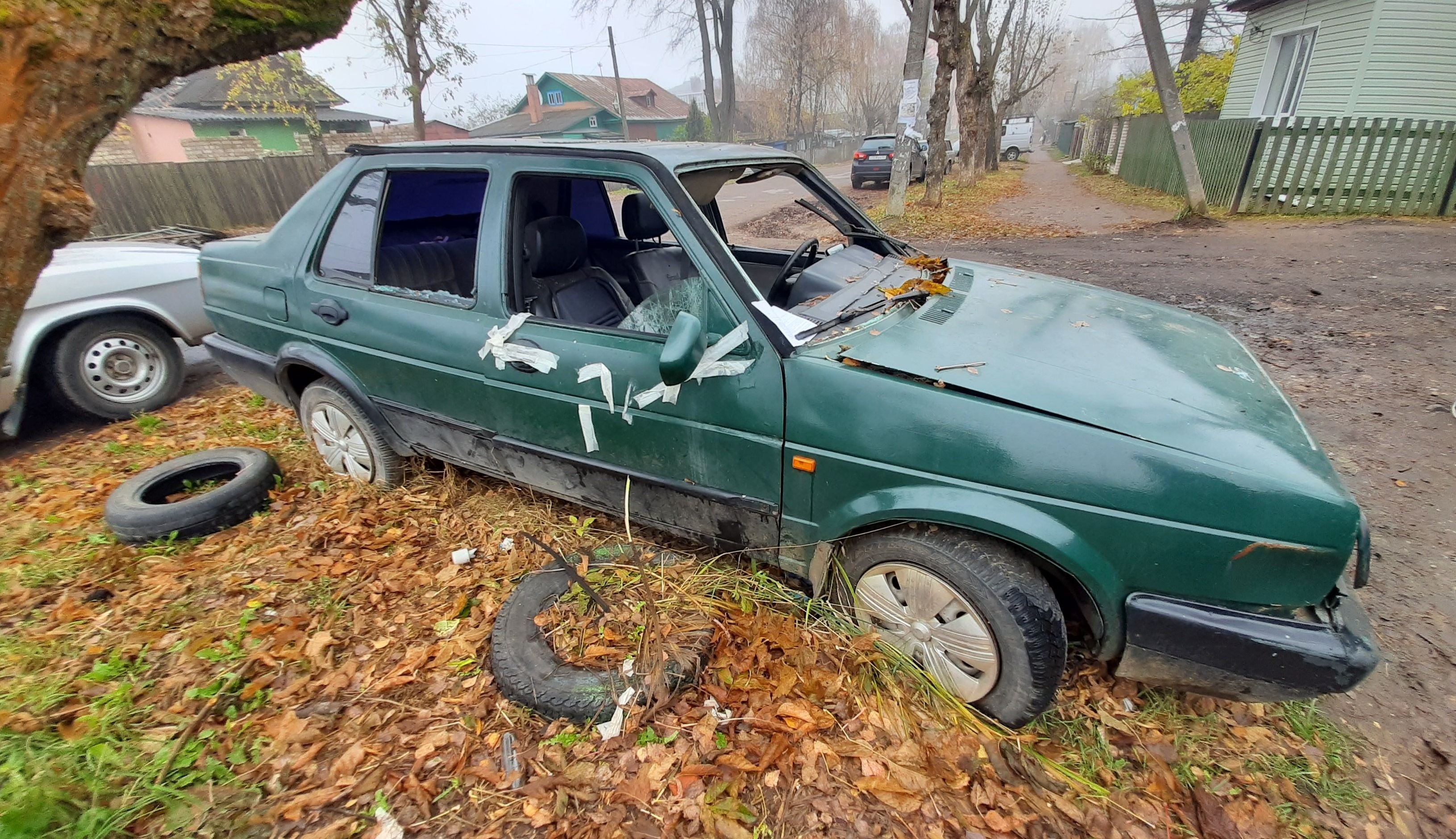 На улицах Костромы нашли еще девять брошенных автомобилей