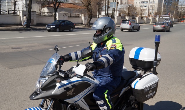 На улицах Костромы замечены полицейские «верхом» на мотоциклах