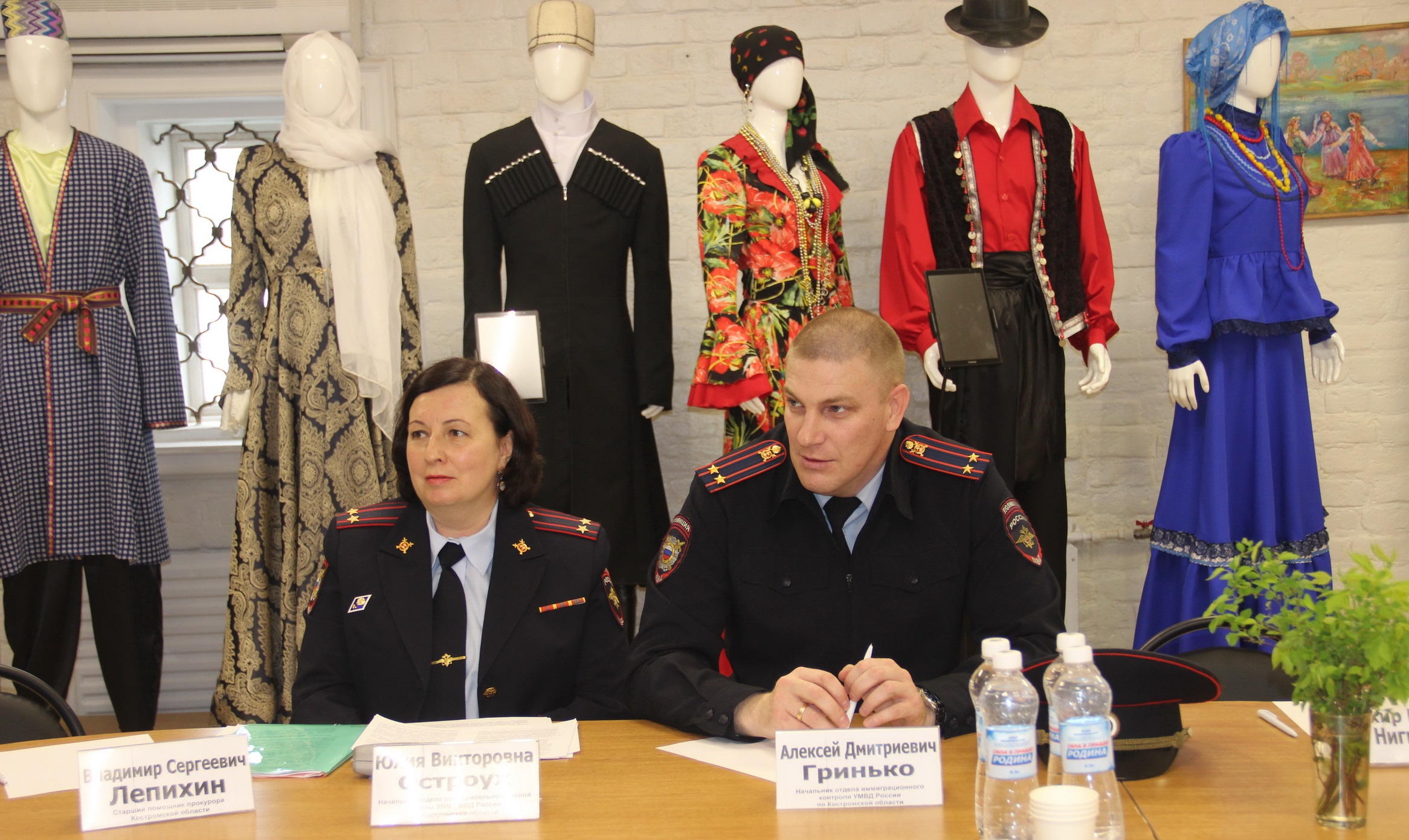 Представители диаспор в Костроме поговорили с полицейскими о толерантности