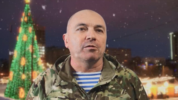 Командир Ивановской дивизии ВДВ поздравляет с Новым годом наших бойцов и их близких