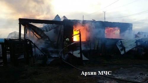 Во время пожара в костромской деревне погиб пожилой мужчина