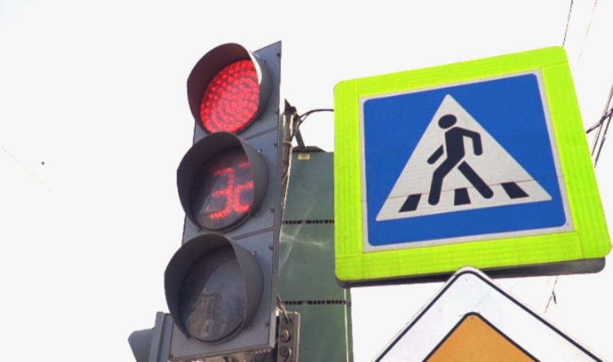 Два перекрестка в Костроме оснастят «умными» светофорами