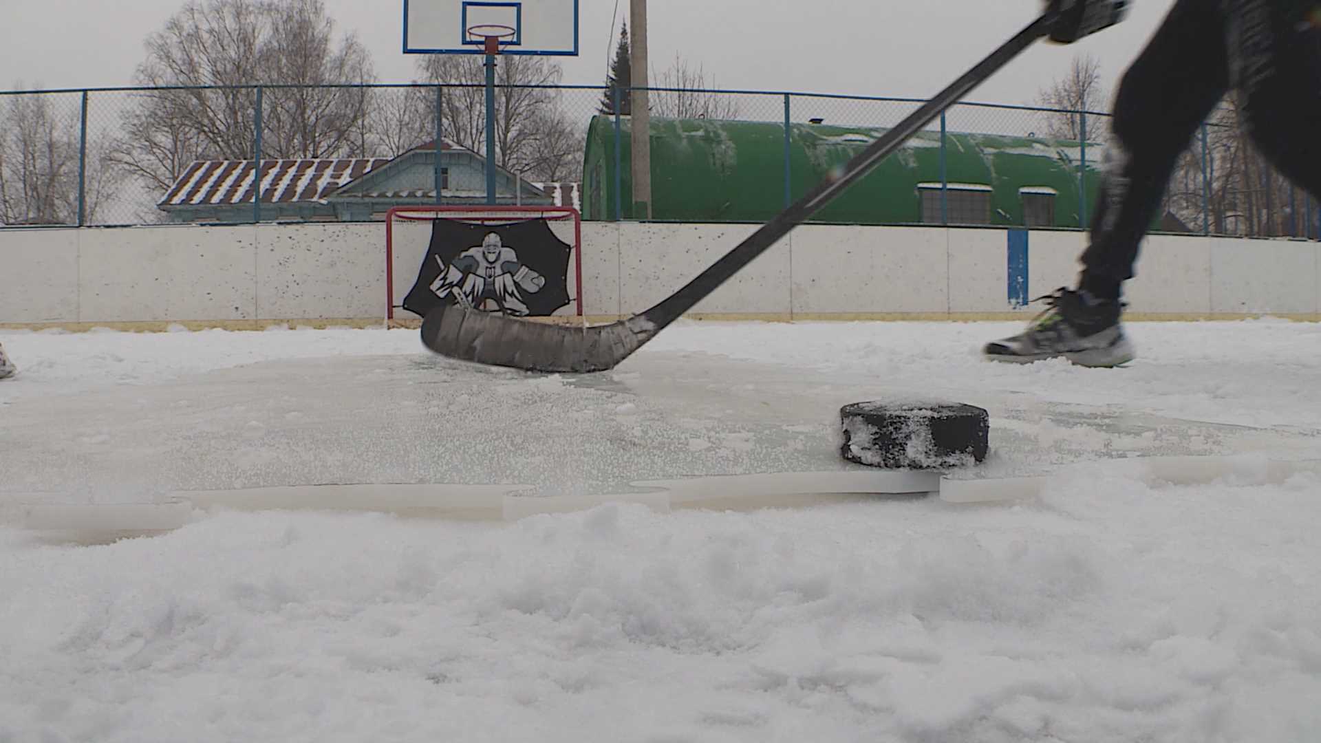 На северо-востоке Костромской области ребятишек заразят хоккеем