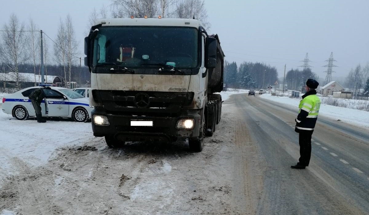 Из-за погодных условий на трассе «Кострома-Шарья-Киров-Пермь» временно  ограничено движение фур | ГТРК «Кострома»