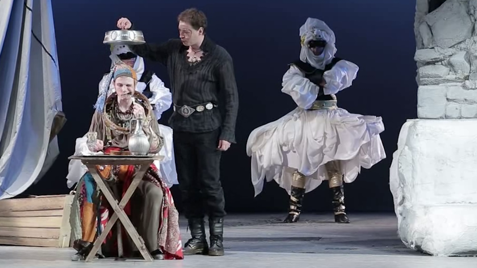 Костромской драмтеатр покажет спектакли по Носову, Шекспиру и Гёте