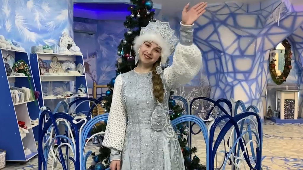 День рождения Снегурочки в Костроме отметят шествием «Снегоходом»