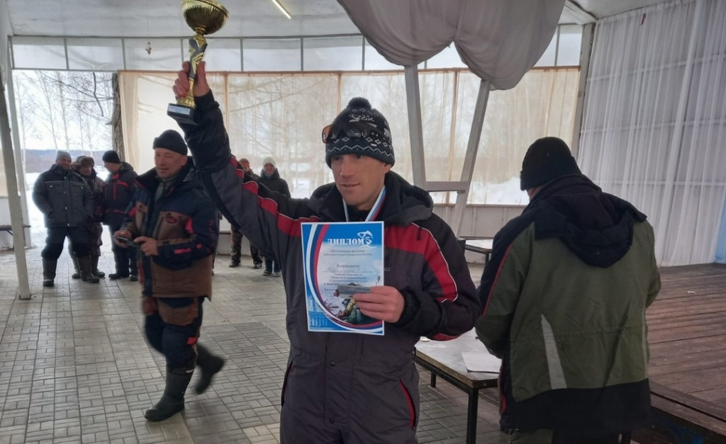 В костромском рыбацком чемпионате победили гости из Иванова и Владимира