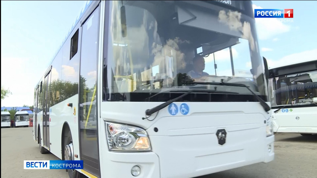 Автобусы Костромы все ещё не могут укомплектовать водителями