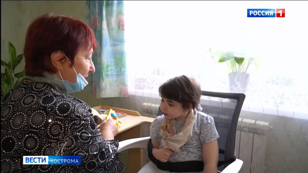 В Костромской области заработал проект надомной реабилитации детей-инвалидов