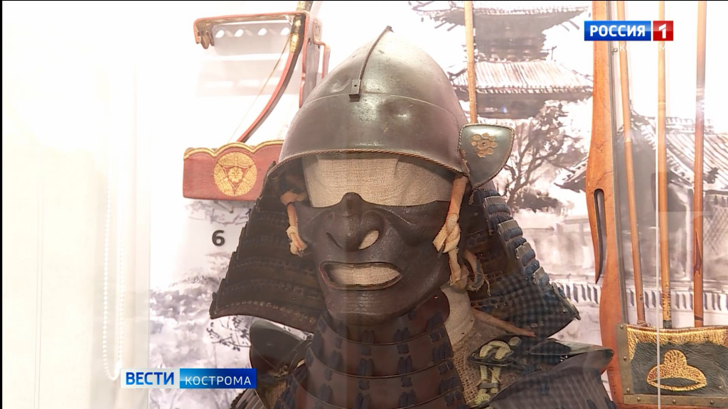 Самурайские доспехи и сабли дворян: в Костроме открылась выставка раритетного оружия