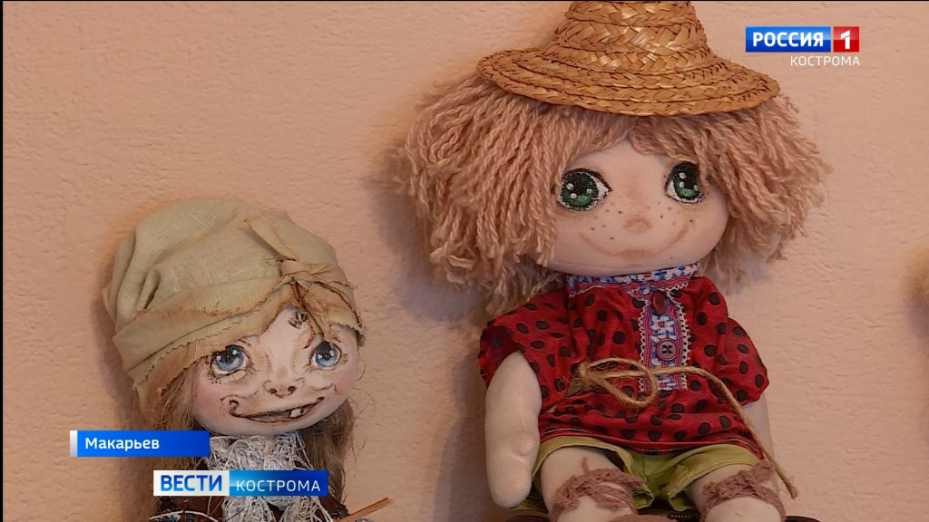 Принцессы, бабы Яги и Мальвины: костромская мастерица изготавливает кукол с характером и душой