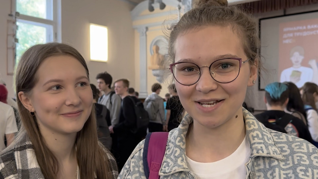 Детская ярмарка вакансий в Костроме: подростки очень сильно хотят работать