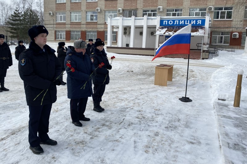 Молодые полицейские в Костроме приняли присягу