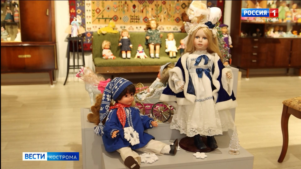 У костромичей есть возможность увидеть раритетных Дедов Морозов и новогодние композиции из разных стран