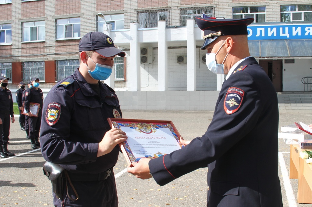 Костромские полицейские патрули пресекают более 100 правонарушений ежедневно