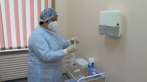 700 костромичей отважились вакцинироваться от коронавируса через нос