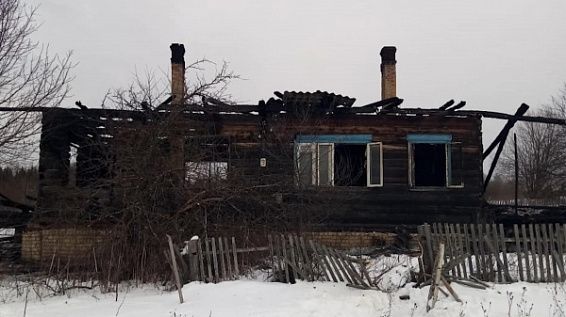 На пожарах в Костромской области за сутки погибли трое мужчин