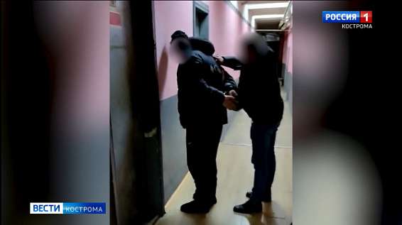Подозреваемого в развращении девочек костромского тренера заключили под стражу