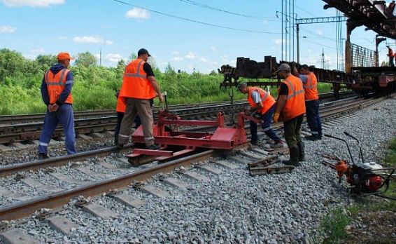 Железную дорогу в Костромской области впервые отремонтировали по новой технологии