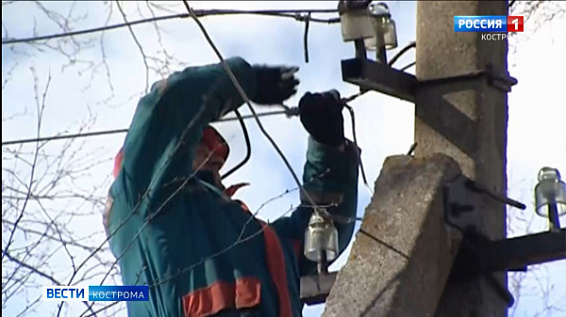 Непогода оставила больше 30 тысяч жителей Костромской области без электричества