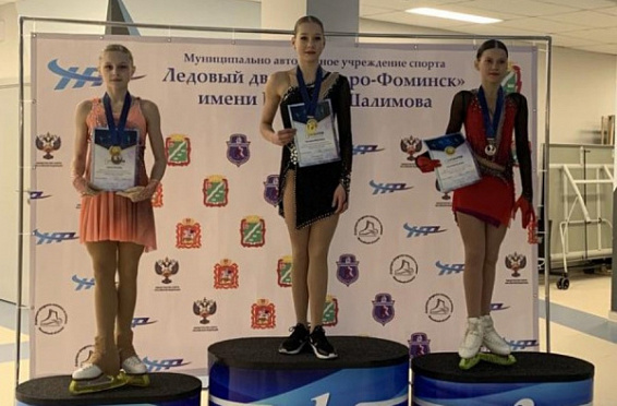 Костромские фигуристки завоевали две медали на межрегиональном турнире