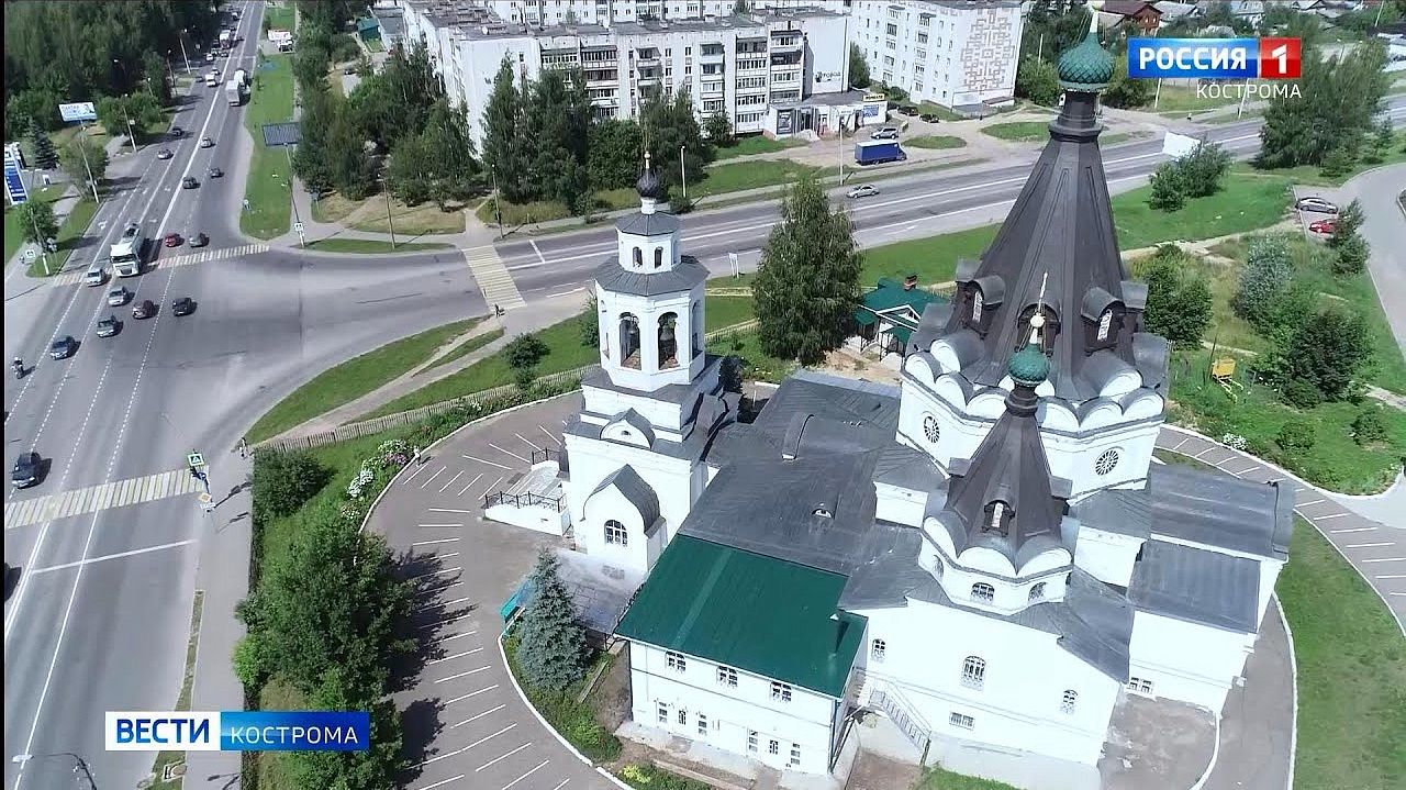 Благовест возвестил в Костроме о Дне рождения православной России