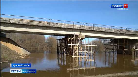 В Костромской области приступили к реконструкции моста через реку Корёгу
