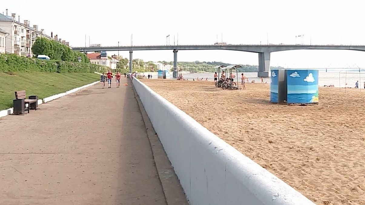 Мест отдыха меньше, спасателей – больше: в Костроме проверили готовность городских пляжей к летнему сезону
