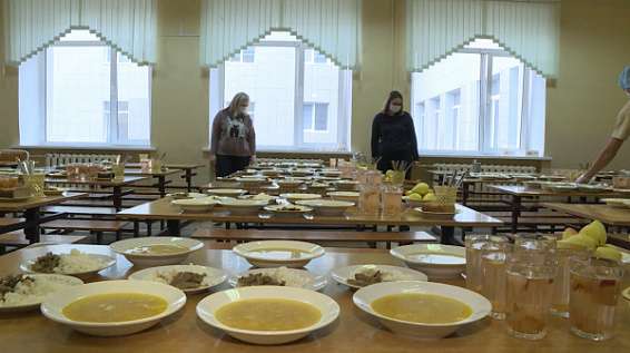 Качество горячего питания в школах Костромской области обсудили на совещании при губернаторе