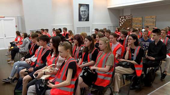 Костромским подросткам помогут с работой