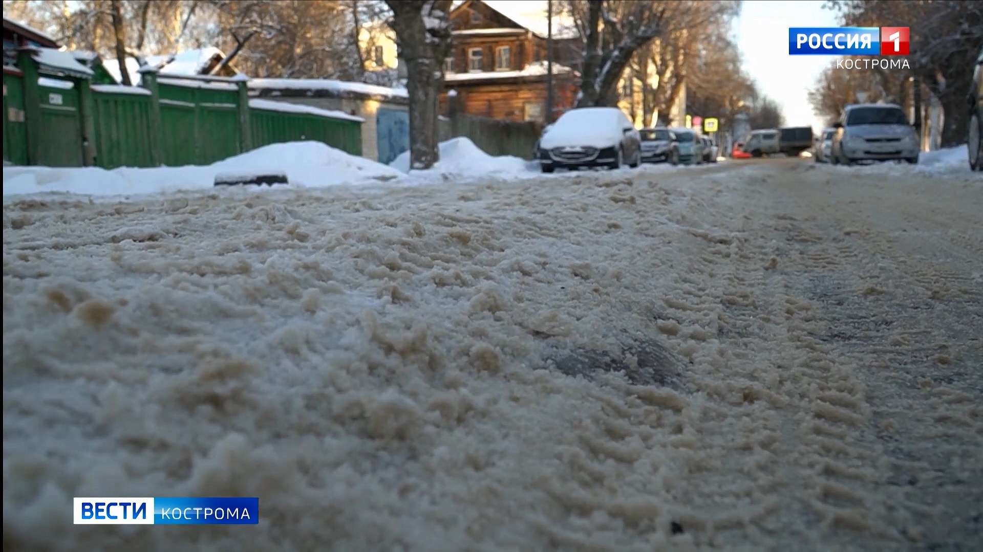 С улиц Костромы за ночь вывезли почти 400 «КАМАЗов» снега