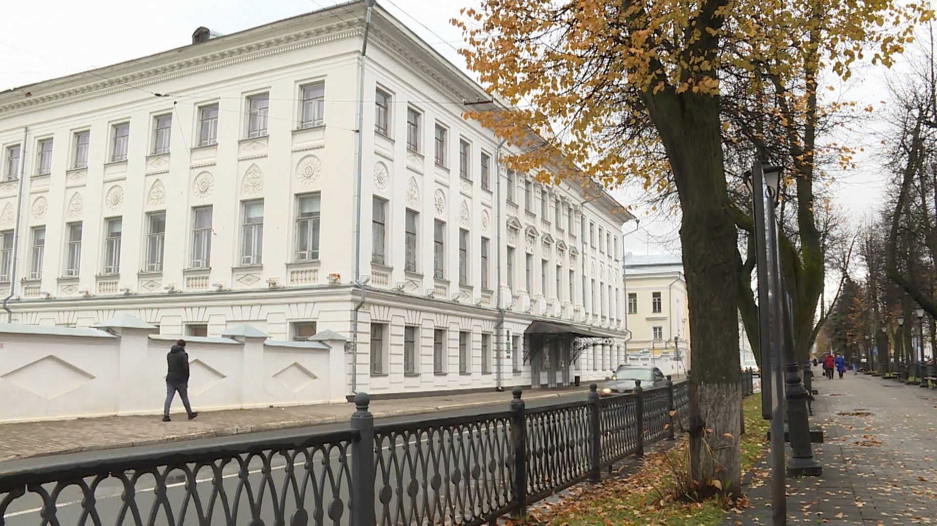 В Костроме впервые проходит межрегиональный семинар хранителей музейных фондов