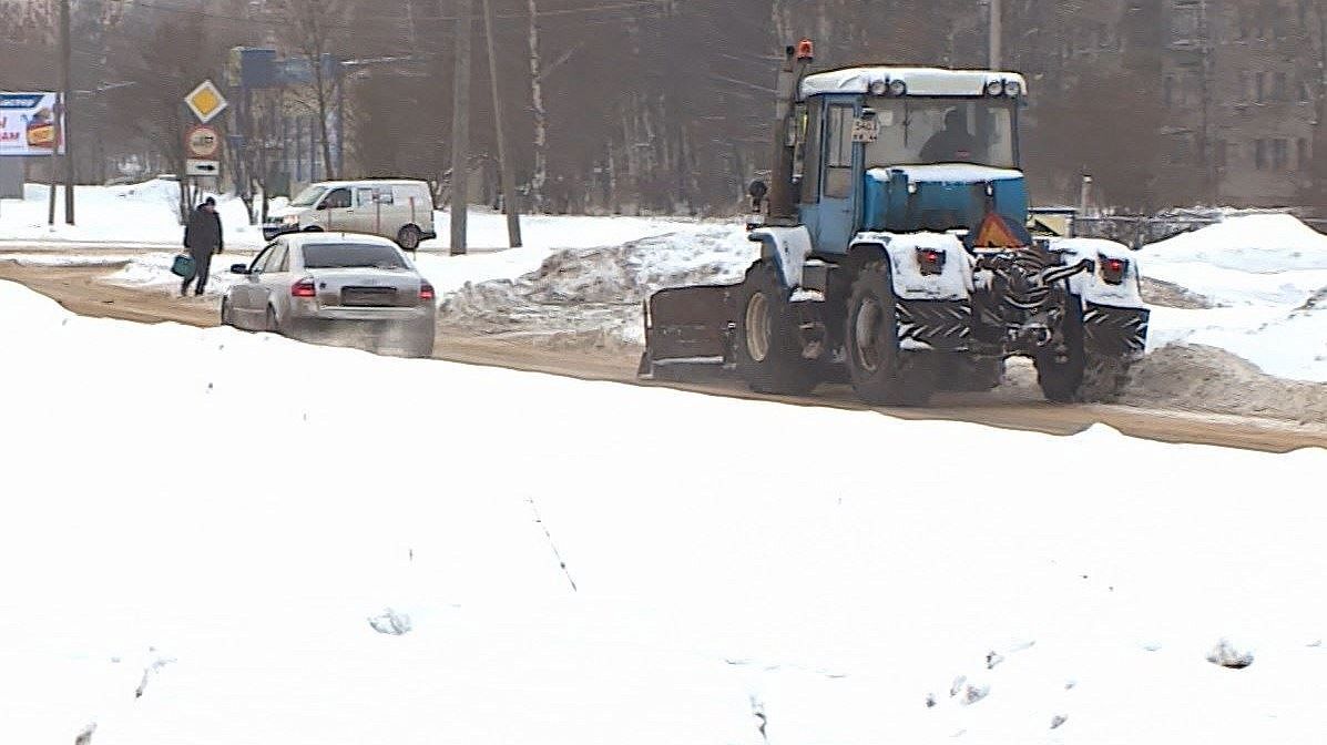 Снег идет, работа тоже: у костромских дорожников началась «горячая пора»