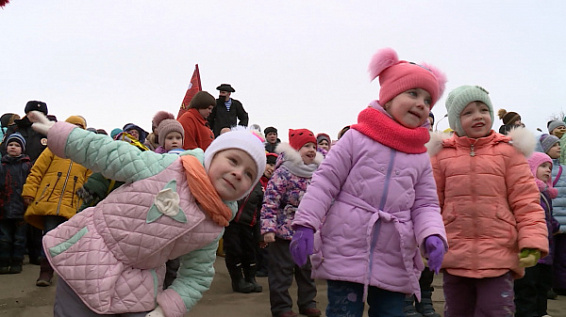 День рождения Снегурочки в Костроме отметят шествием «Снегоходом»
