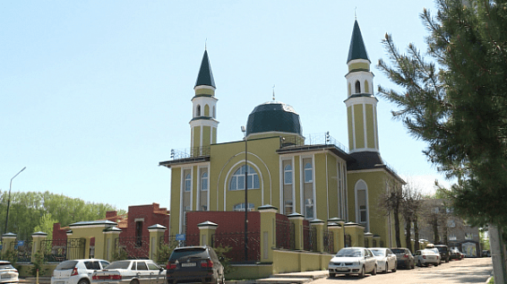 Мусульмане Костромы отмечают праздник Ураза-Байрам