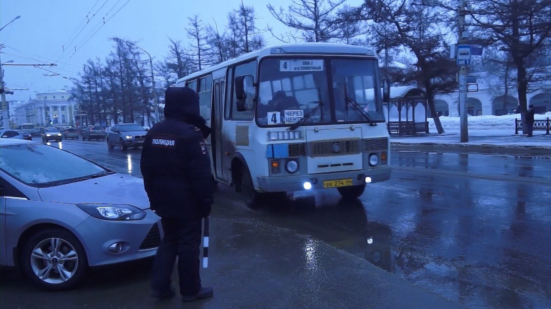 «ПАЗ» до «травмы» доведёт: в ГИБДД проверяют, насколько безопасен костромской общественный транспорт