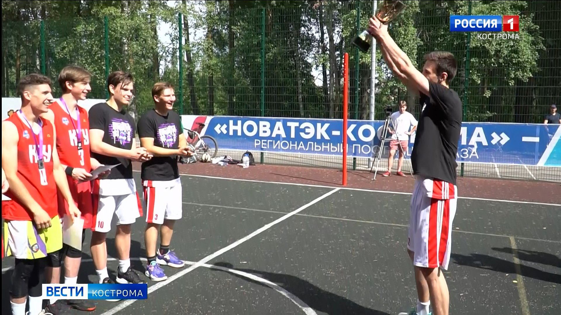 В финале баскетбольного турнира студентов встретились команды КГУ