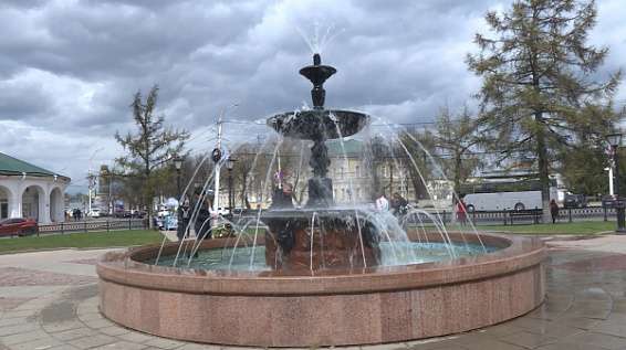 В центре Костромы заработал главный городской фонтан
