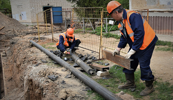 Теплоэнергетики устраняют дефекты на 9 участках сетей в Костроме