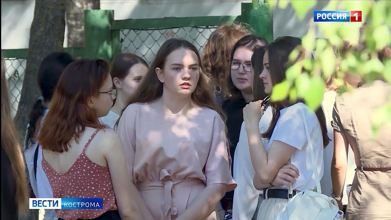 Русский язык сдали 2020 костромских выпускников