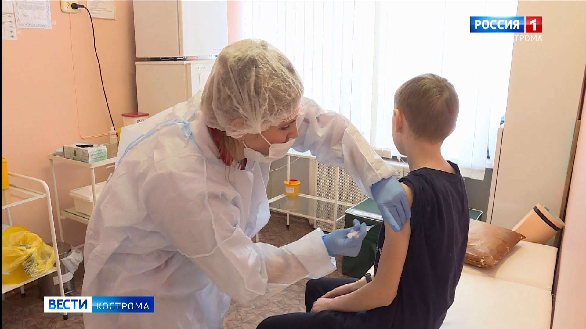 На вакцинацию от ковида костромские тинейджеры идут без предубеждений