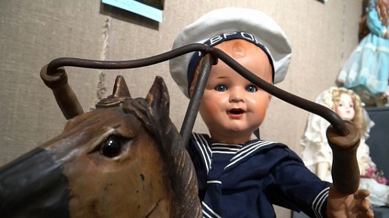 Кукольные раритеты выставил на обозрение Костромской музей-заповедник